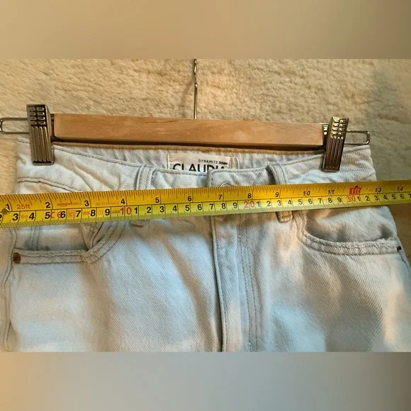 Dynamite Claudia mom Straight Leg Jeans High-Waisted Vintage inspired light blue - Picture 3 of 12